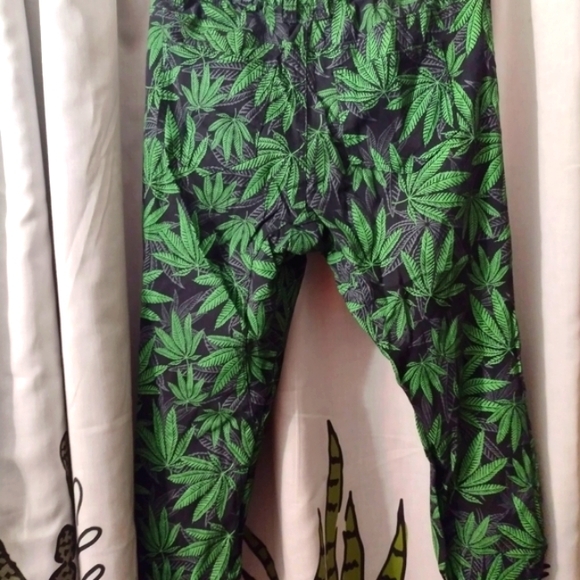 Rare Pot Leaf Pants - Picture 2 of 3